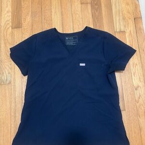 Figs Women's Straight Leg Scrub Bottoms and Classic Scrub Top Navy SET!